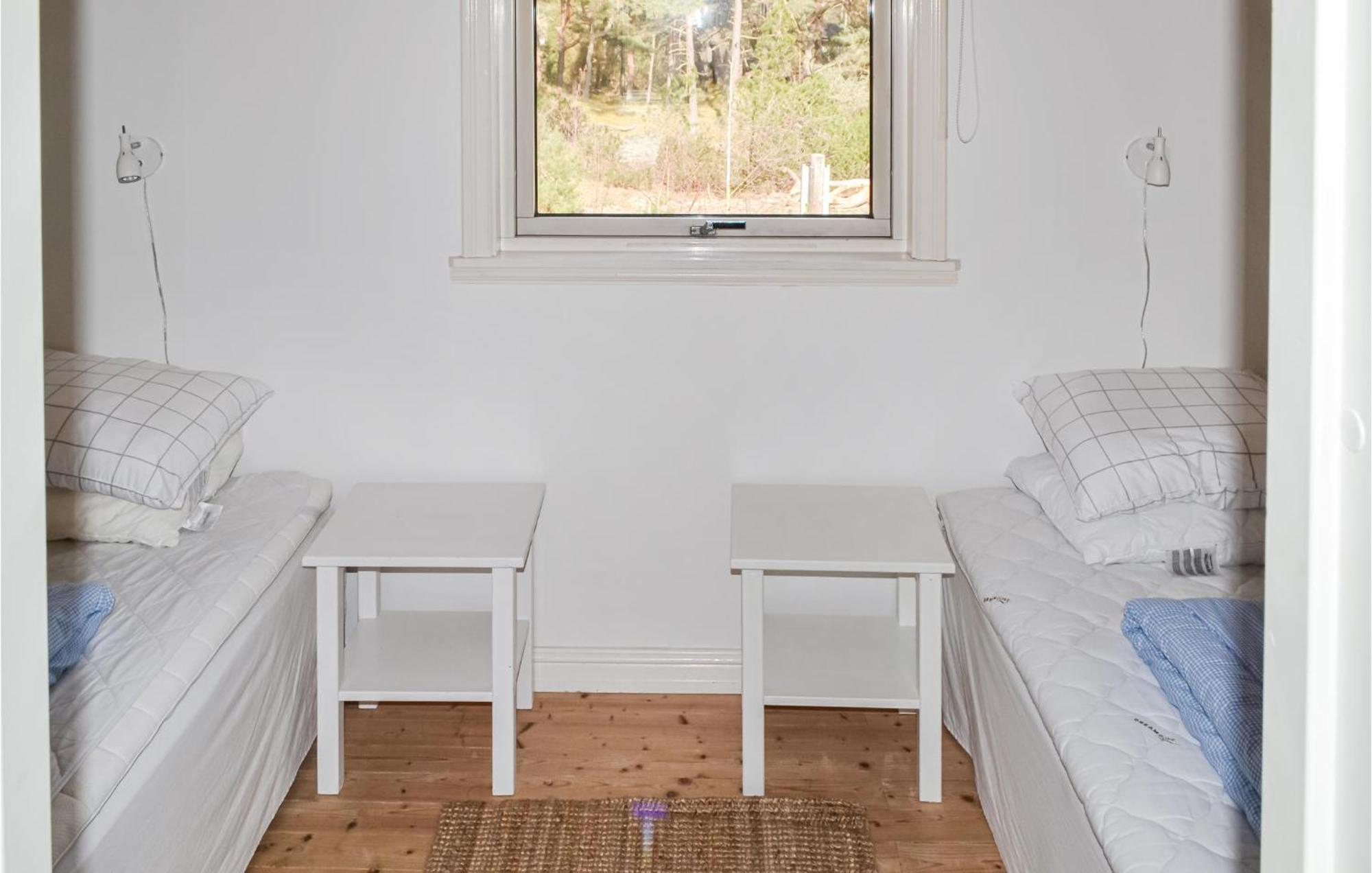 Gorgeous Home In Borrby With Wifi Екстериор снимка